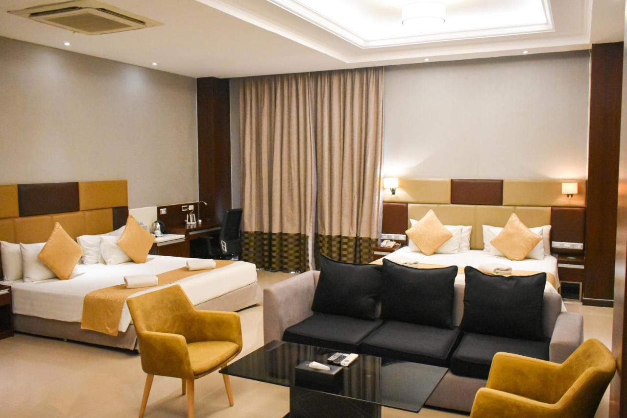 Mg Grand Hotel Олонгапо Екстер'єр фото